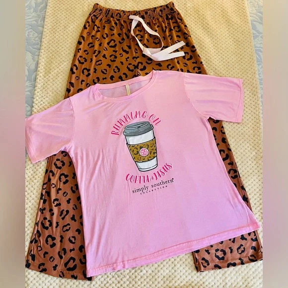 Women’s “Simply Southern” Pink & Leopard Print Pajama Set - Picture 10 of 10